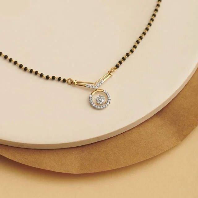 Black Beaded Gold-Plated Diamond Pendant - Image 2