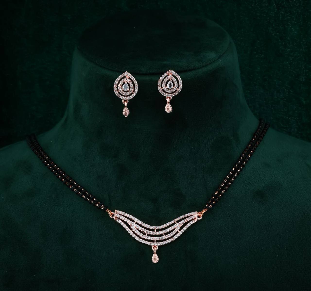 Aanya Mangalsutra