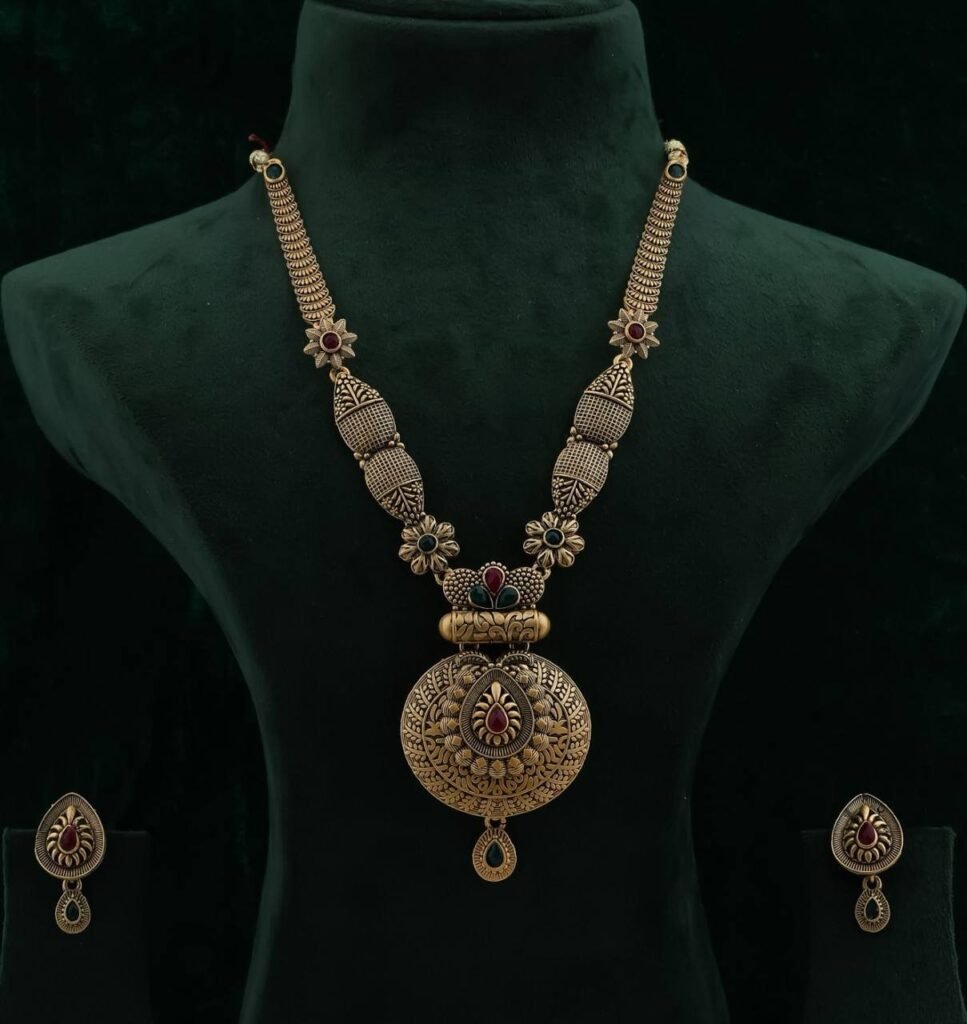 Ananya Necklace